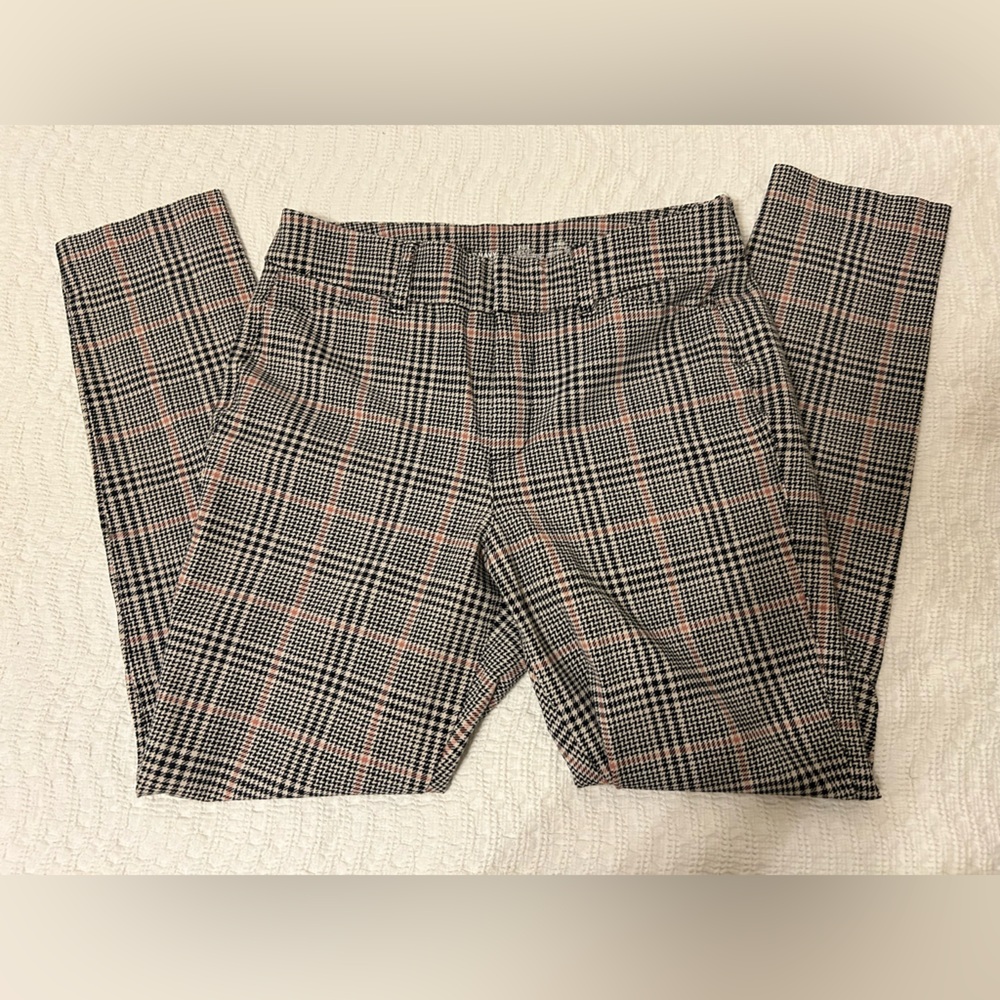 Old Navy Pixie Pant